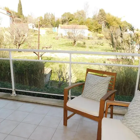 Beautiful 2-bedroom 