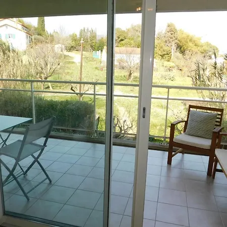 Beautiful 2-bedroom 