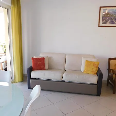 Daire Beautiful 2-bedroom 