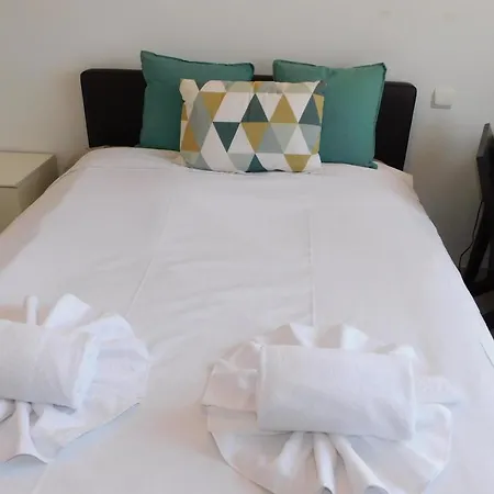 Beautiful 2-bedroom 